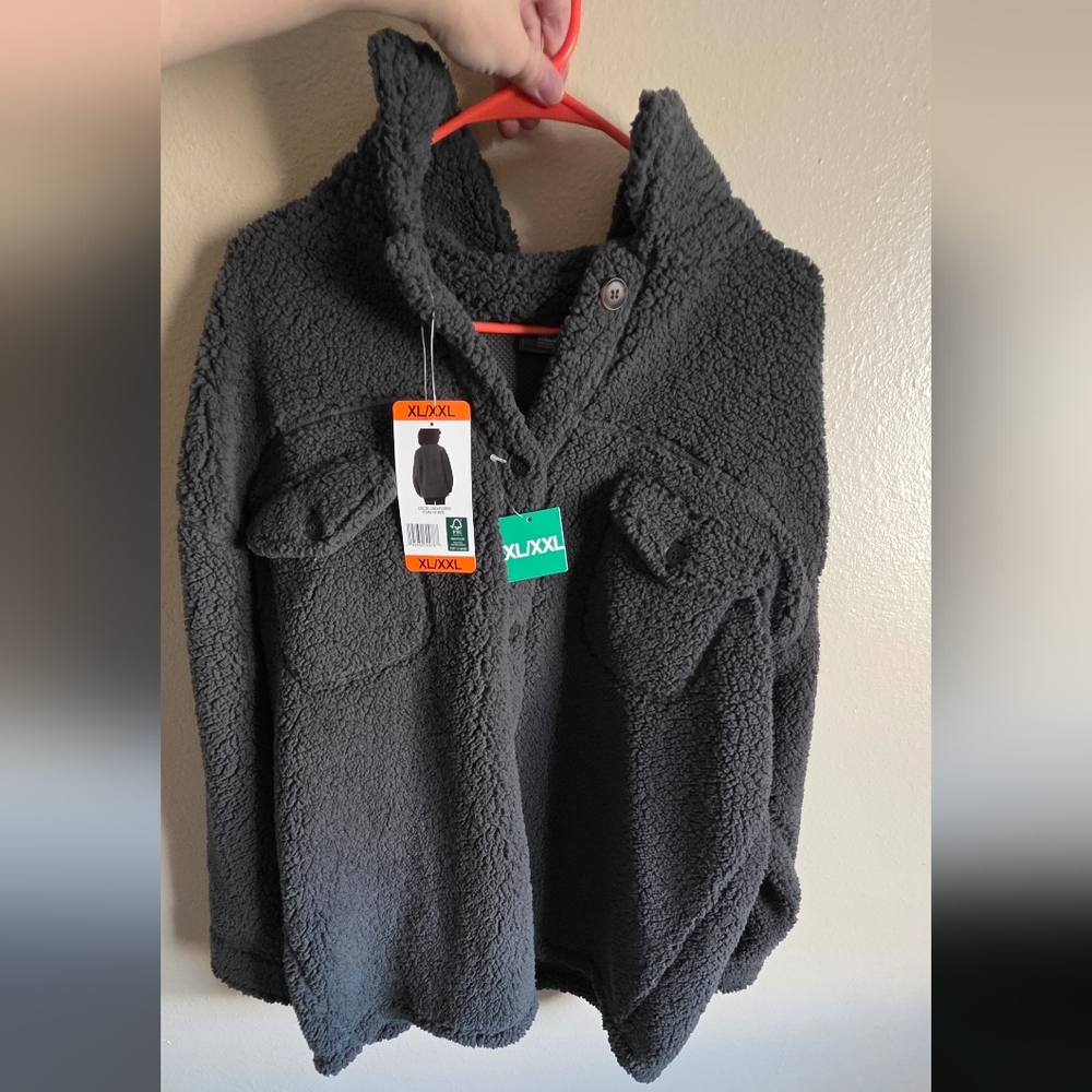 Cozy Black Sherpa Pullover